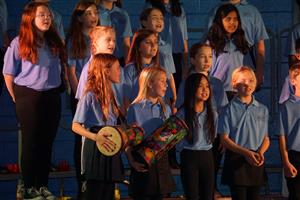 Junior Chorus 12.23 6.jpg
